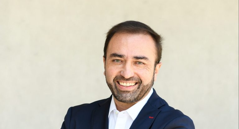 Rodrigo Arellano de Gobierno UDD y polémica de Marcela Cubillos: "No creo que afecte su candidatura"