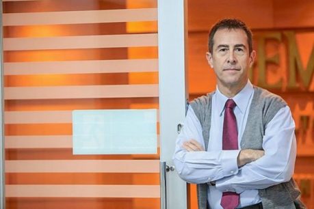 Alejandro Fernández tilda de "divertidas" las declaraciones de Boric sobre crecimiento: "Está hablando de algo sobre lo que no sabe"