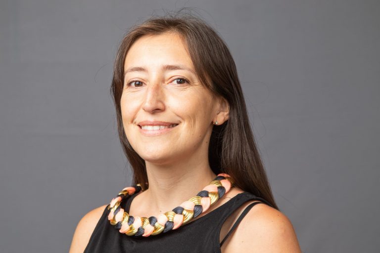 Angélica Torres tras prisión preventiva de Monsalve: "Resulta llamativo que el tribunal haya sostenido que se tenía por acreditado la existencia del delito y la participación"