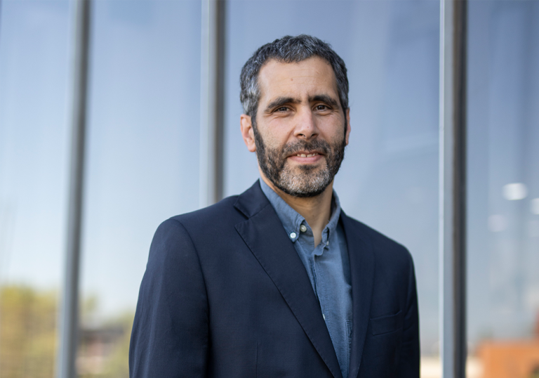 Presidente ejecutivo de Espacio Público: "Uno ve que las exportaciones en Chile han estado estancadas y desde hace un buen tiempo"