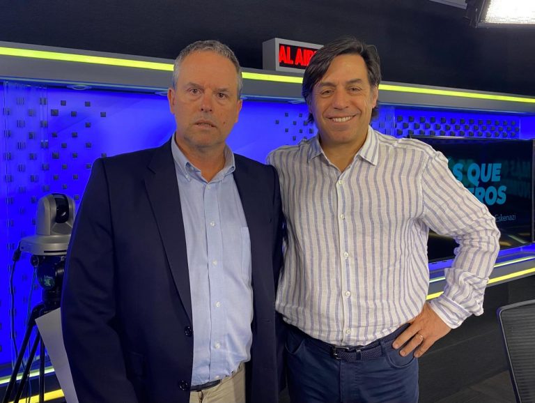 Kevin Cowan y Guillermo Larraín analizan el debate en torno a la reforma de pensiones