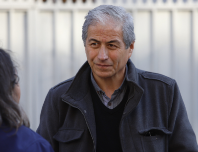 Por pago de bonos: Colegio de Profesores apunta "pretexto" de alcalde Desbordes y no descarta paralización