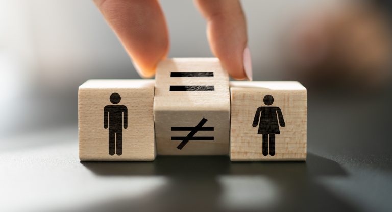 A Ocho meses de Ley Karin: Las brechas de género en accidentes laborales