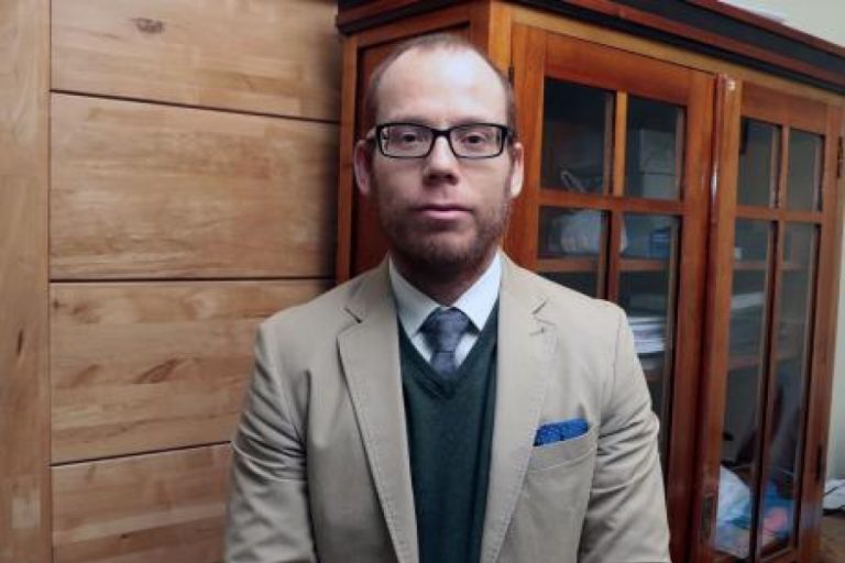 Académico Humberto Verdejo y alza en las cuentas de la luz: "Tenemos un suministro que no es de la calidad que debiese ser"