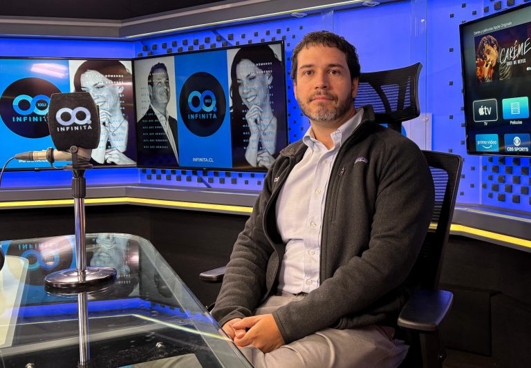 Economista Gonzalo Reyes asegura que "en el margen es buen momento para diversificar"