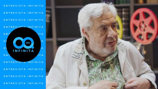 Julio Jung reaparece en público y recibe homenaje por su destacada trayectoria