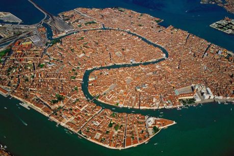 Venecia: La ciudad de los canales