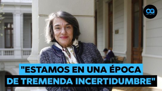 "No es coyuntural": Historiadora Sol Serrano sostiene que estamos atravesando una "crisis muy profunda"