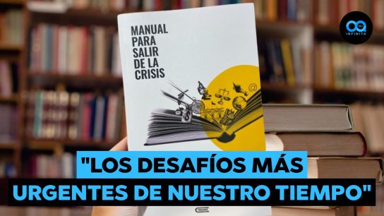 "Manual para salir de la crisis": El libro que aborda los desafíos más grandes de la sociedad chilena