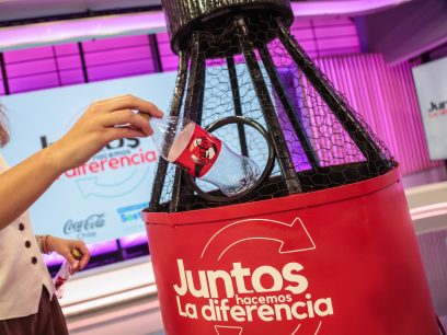 ¡A reciclar! Megamedia y Coca-Cola Chile sellan alianza por un mundo sostenible