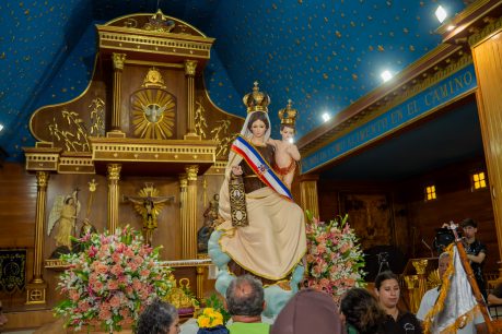 Un siglo de espera: La Virgen del Carmen de La Tirana resplandece tras su restauración