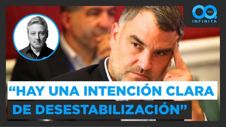 "Hay una intención clara de desestabilización": Senador Macaya apunta al Partido Comunista