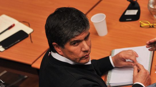 Reducen medidas cautelares contra Manuel Monsalve: Quedó con arresto domiciliario nocturno