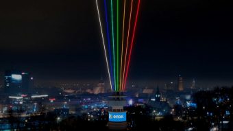 Torre Entel cambiará sus tradicionales fuegos artificiales por espectacular show de luces