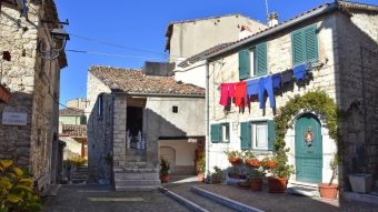 ¿Piensas hacer un cambio rotundo? Pueblo italiano ofrece casas a tan sólo 1 euro
