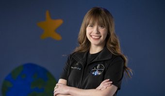 Una historia que demuestra que todo es posible: Hayley Arceneaux, la estadounidense más joven en viajar al espacio