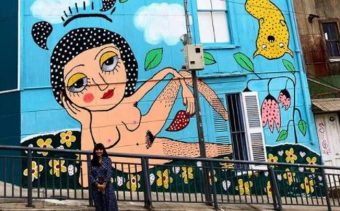 "Chile tiene problemas reales que atender": Mon Laferte vuelve a México dejando atrás su polémico mural