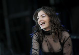 ¡Se viene nueva música! Lorde publica la portada de su próximo sencillo