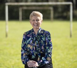 Una campeona: Debbie Hewitt será la primera mujer presidenta de la Asociación Inglesa de Fútbol