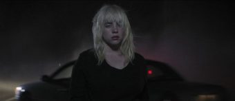 Billie Eilish lanza nuevo sencillo junto a oscuro videoclip