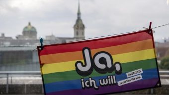 ¡Dieron el sí! Con un referéndum aprueban el matrimonio igualitario en Suiza