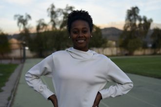 Berdine Castillo: La primera haitiana adoptada en Chile que destaca en el Atletismo