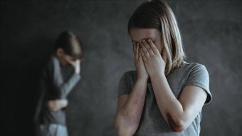 Investigador de Cambridge confirma relación entre infancia violenta y conducta a largo plazo