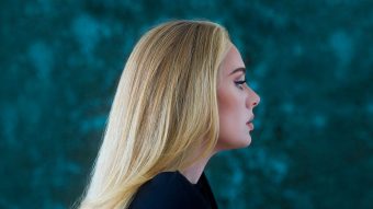 Un merecido reconocimiento: El disco "30" de Adele es catalogado como el más vendido del 2021