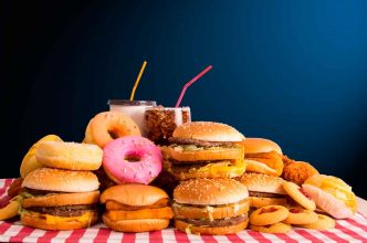 ¿Es realmente necesario?: Países Bajos debate la opción de prohibir el consumo de comida chatarra en niños