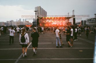 "Modo Festival" en Tinder: La nueva herramienta de la aplicación que permite conocer gente antes de ir a espectáculos