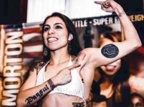 ¡Campeona mundial!: la boxeadora chilena Daniela Asenjo se coronó como la mejor en peso super mosca