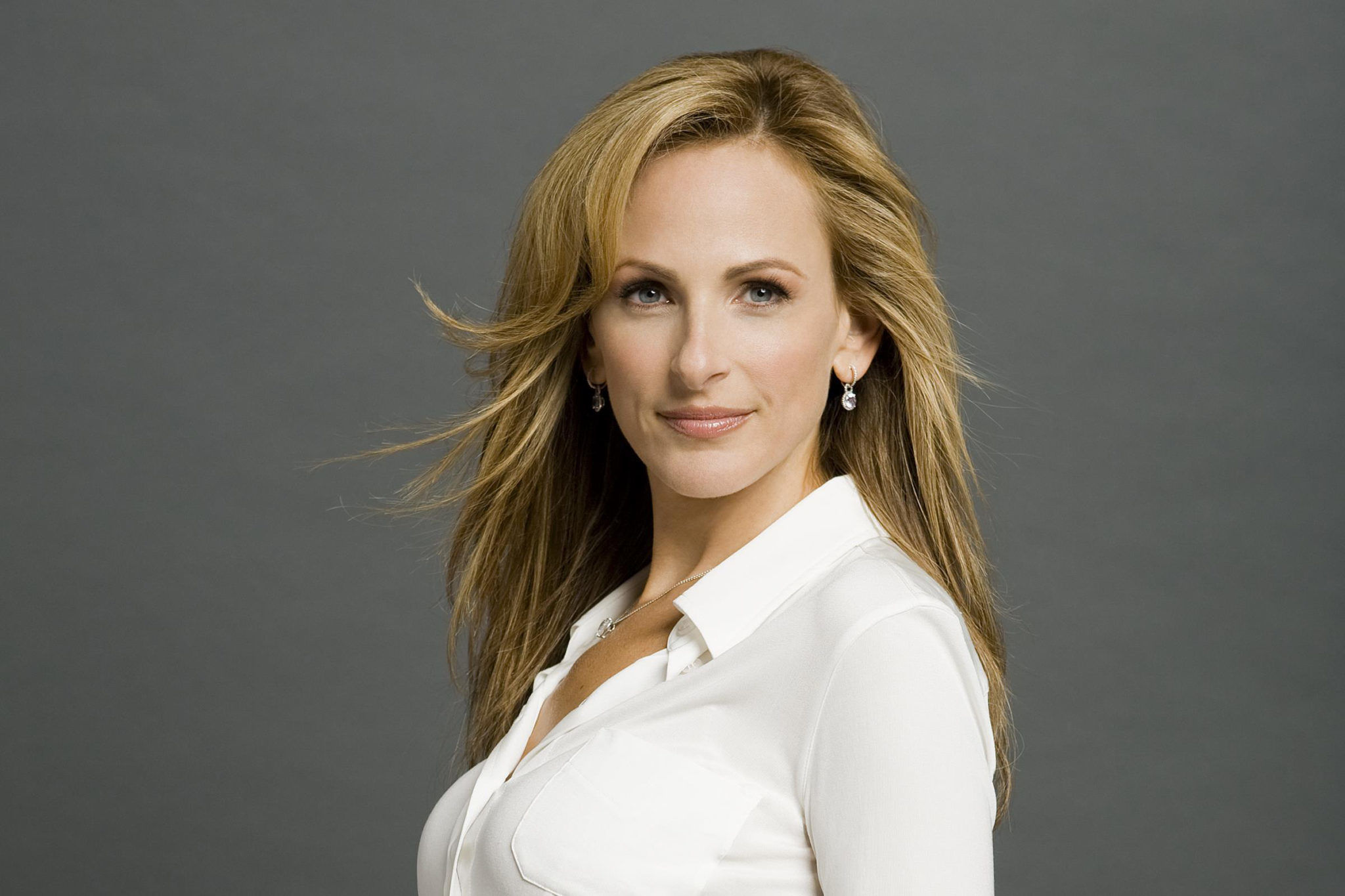 ¿Cuánto mide Marlee Matlin? Marlee-Matlin