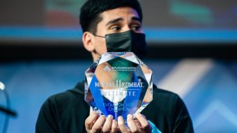 "¡En Chile está el poder!": joven chileno de 17 años se convirtió en campeón mundial de "Mortal Kombat"