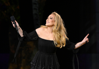 “Quiero un gran descanso después de todo esto”: Adele anuncia pausa en su carrera