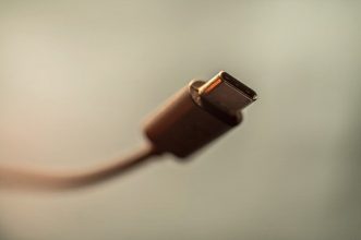 Para reducir la basura electrónica: Europa aprueba el USB-C como cargador único desde otoño de 2024