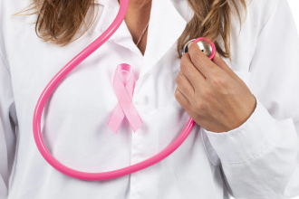 Estudio sobre cáncer de mama: mujeres afiliadas a Fonasa tienen mayor tasa de letalidad que las de Isapre