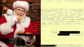 Cada vez sospechan más: niña envió restos de galletas a la policía para saber si Santa Claus es real