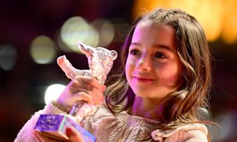 Sofía Otero se convierte en la actriz más joven en ganar el Oso de Plata a la mejor interpretación en la Berlinale