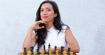 Por el Mes de la Mujer: La pentacampeona Damaris Abarca impartirá taller gratuito de ajedrez dirigido a mujeres
