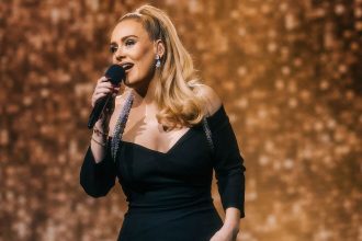 "El más optimista de su carrera": Medio británico revela que el disco "secreto" de Adele está muy cerca de ver la luz