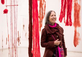 Panorama cultural: Cecilia Vicuña presentará su libro "Kuntur Ko" con presentación artística en el Persa Victor Manuel