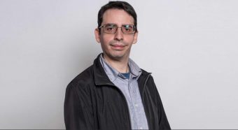 Solo 4 personas en el mundo lo reciben: El investigador chileno David Monasterio obtuvo importante beca de radioastronomía