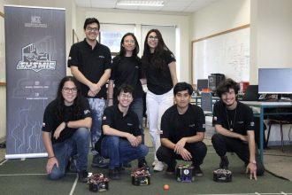 Un gran logro por cumplirse: Estudiantes chilenos serán parte de un torneo mundial de robots pero necesitan financiamiento