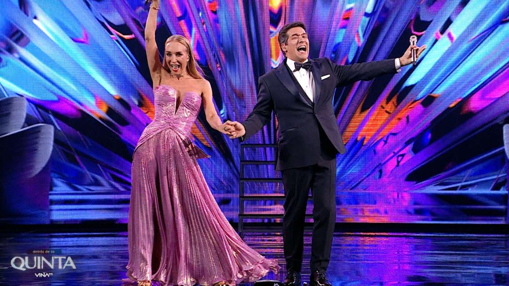 ¡Es oficial! Karen Doggenweiler y Rafael Araneda se mantienen como conductores en Viña 2026