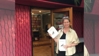 "Una novela del ser humano": Florencia Ana presenta su libro "Huérfila"